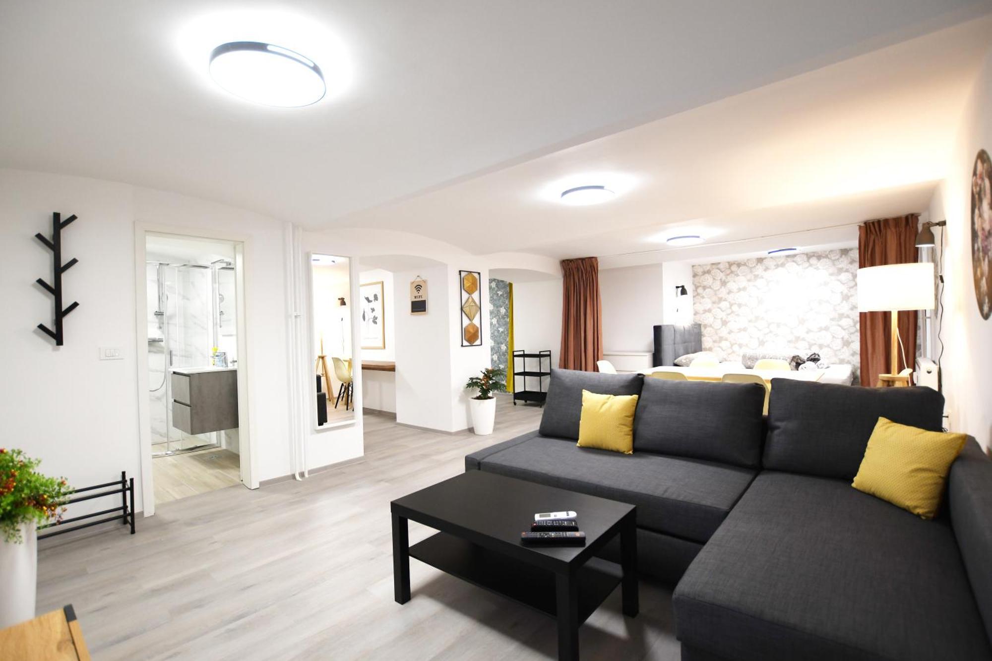 The Maze Apartment Ljubljana Bagian luar foto
