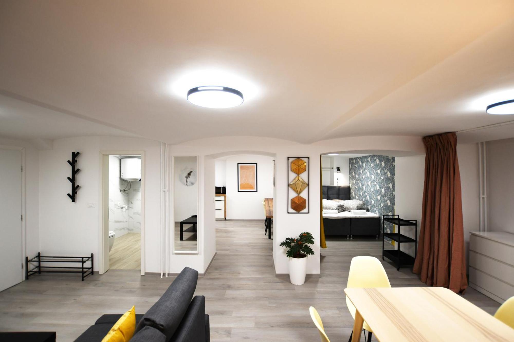 The Maze Apartment Ljubljana Bagian luar foto