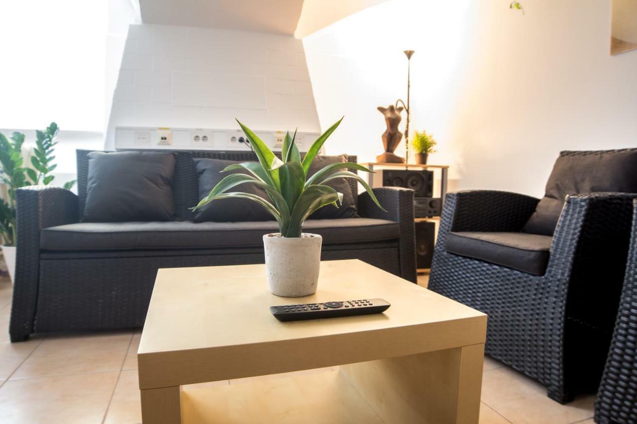 The Maze Apartment Ljubljana Bagian luar foto