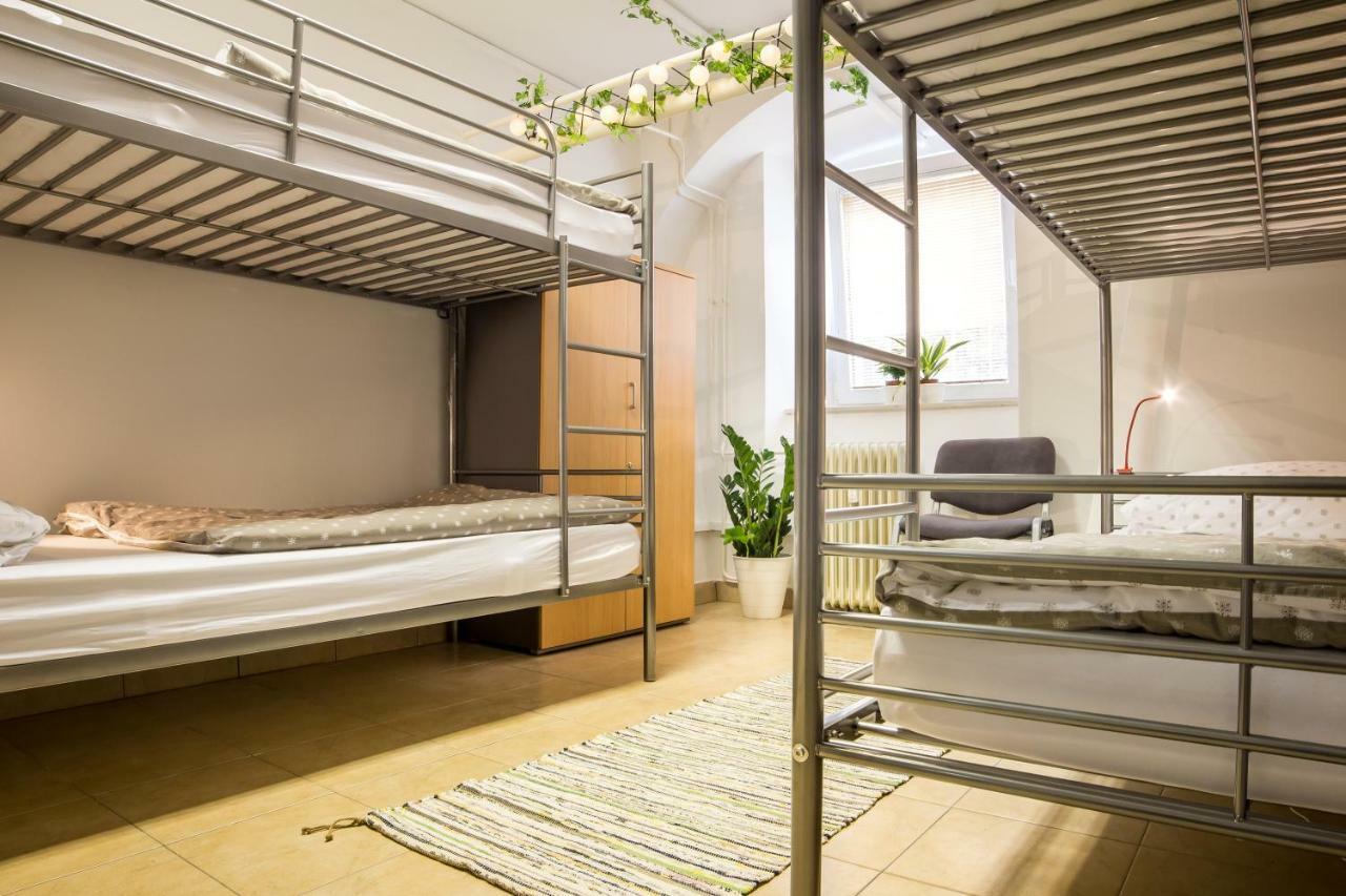 The Maze Apartment Ljubljana Bagian luar foto