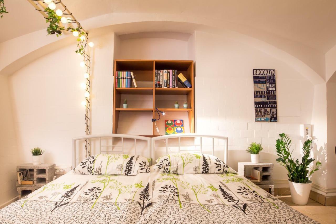 The Maze Apartment Ljubljana Bagian luar foto