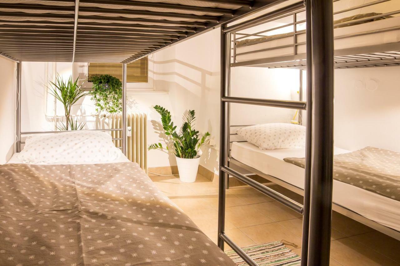 The Maze Apartment Ljubljana Bagian luar foto