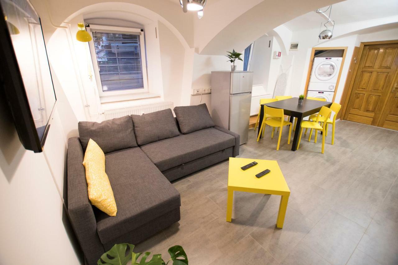 The Maze Apartment Ljubljana Bagian luar foto